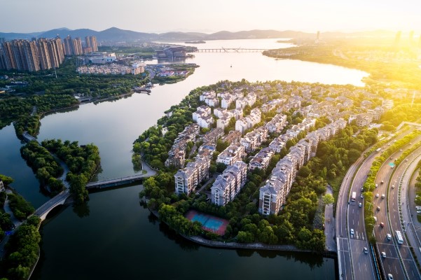 Branding NetZero: Positioning Developers as Sustainable Lifestyle Leaders